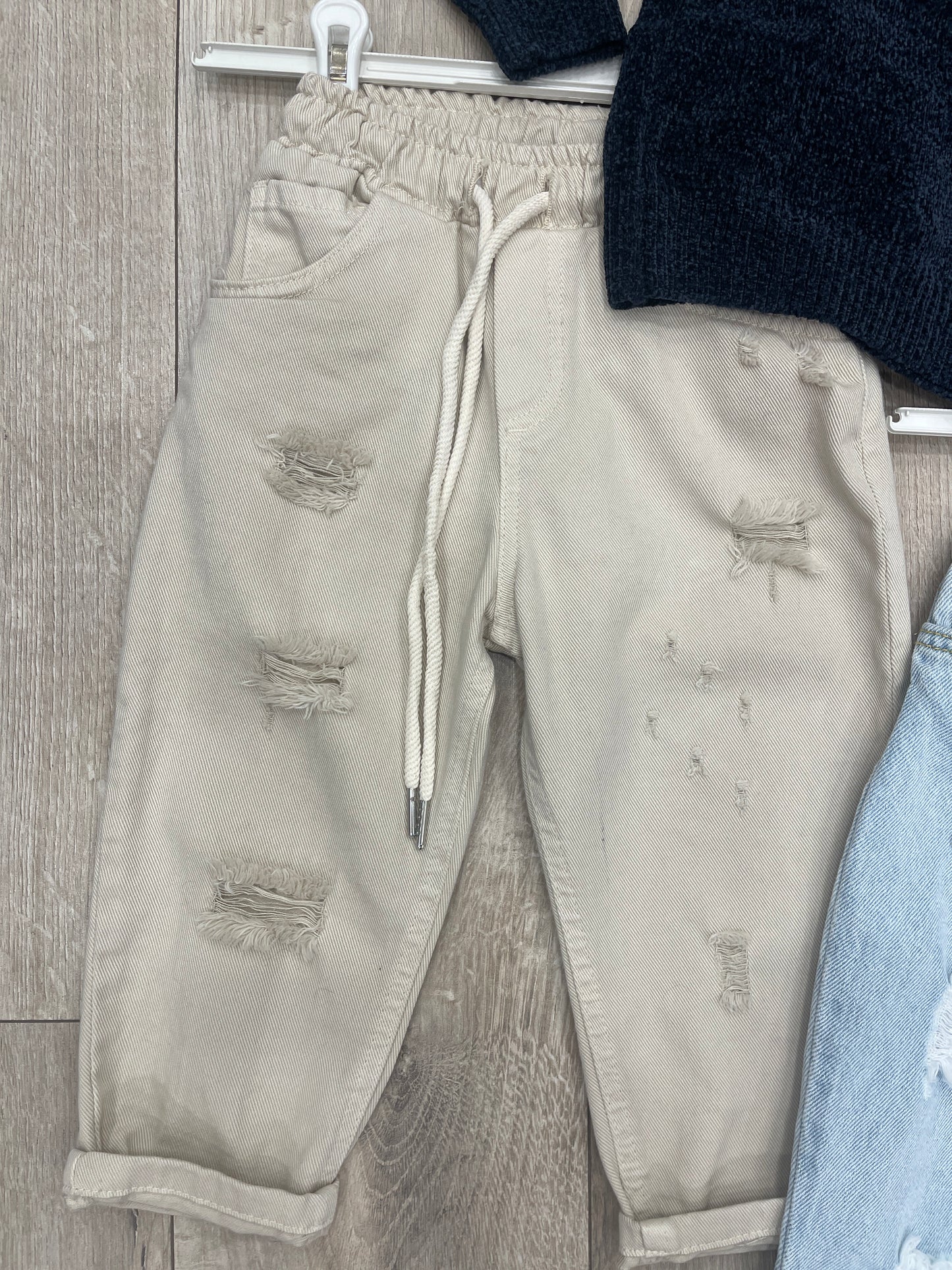 Jeans strappi