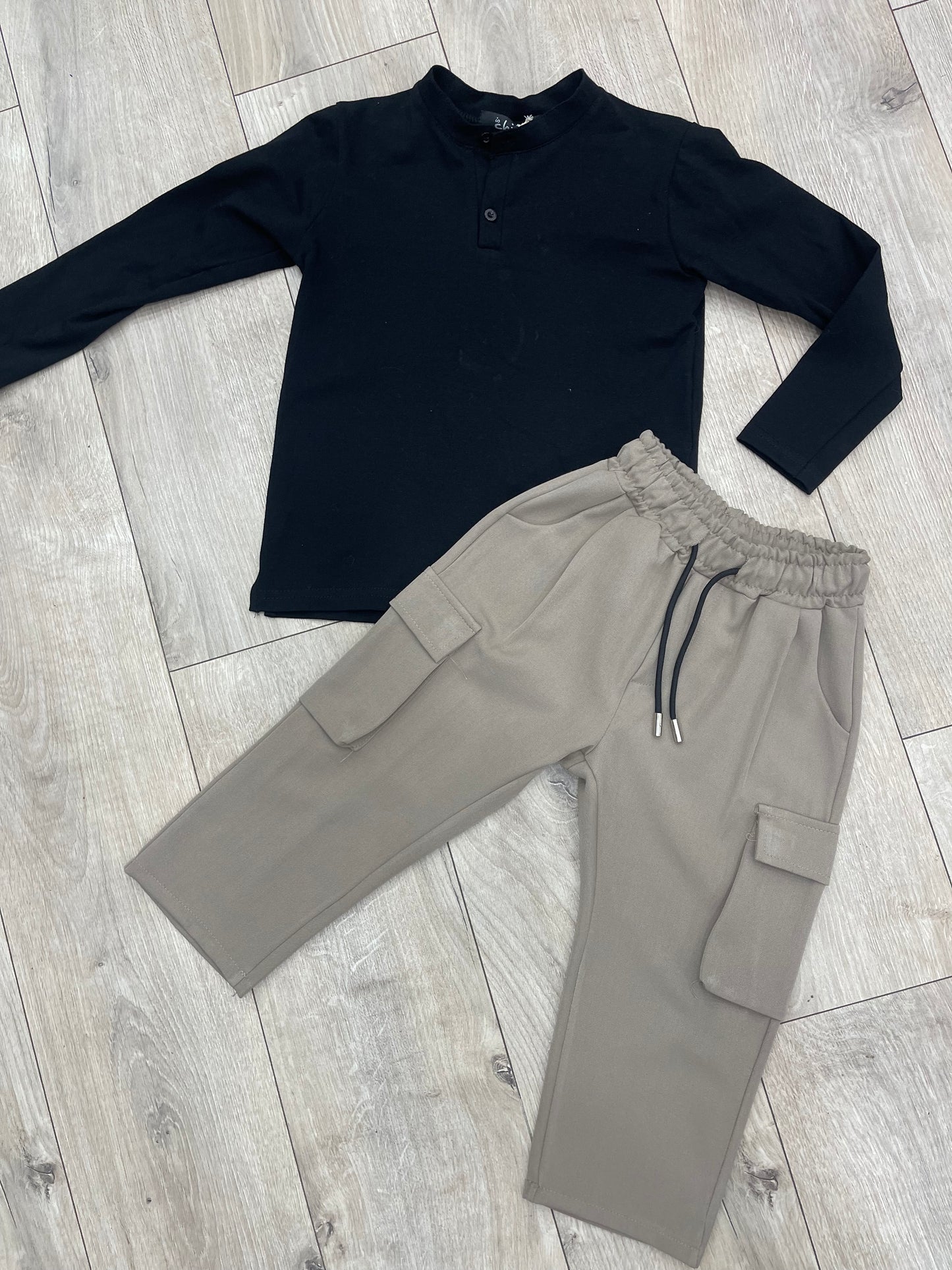 Cargo Beige