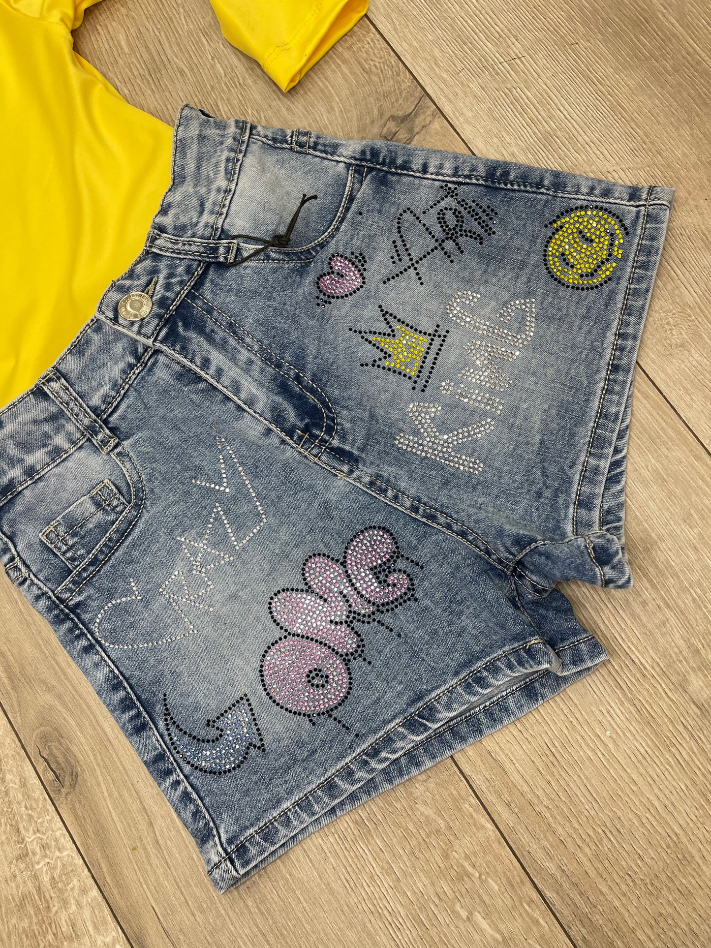 Short Art
