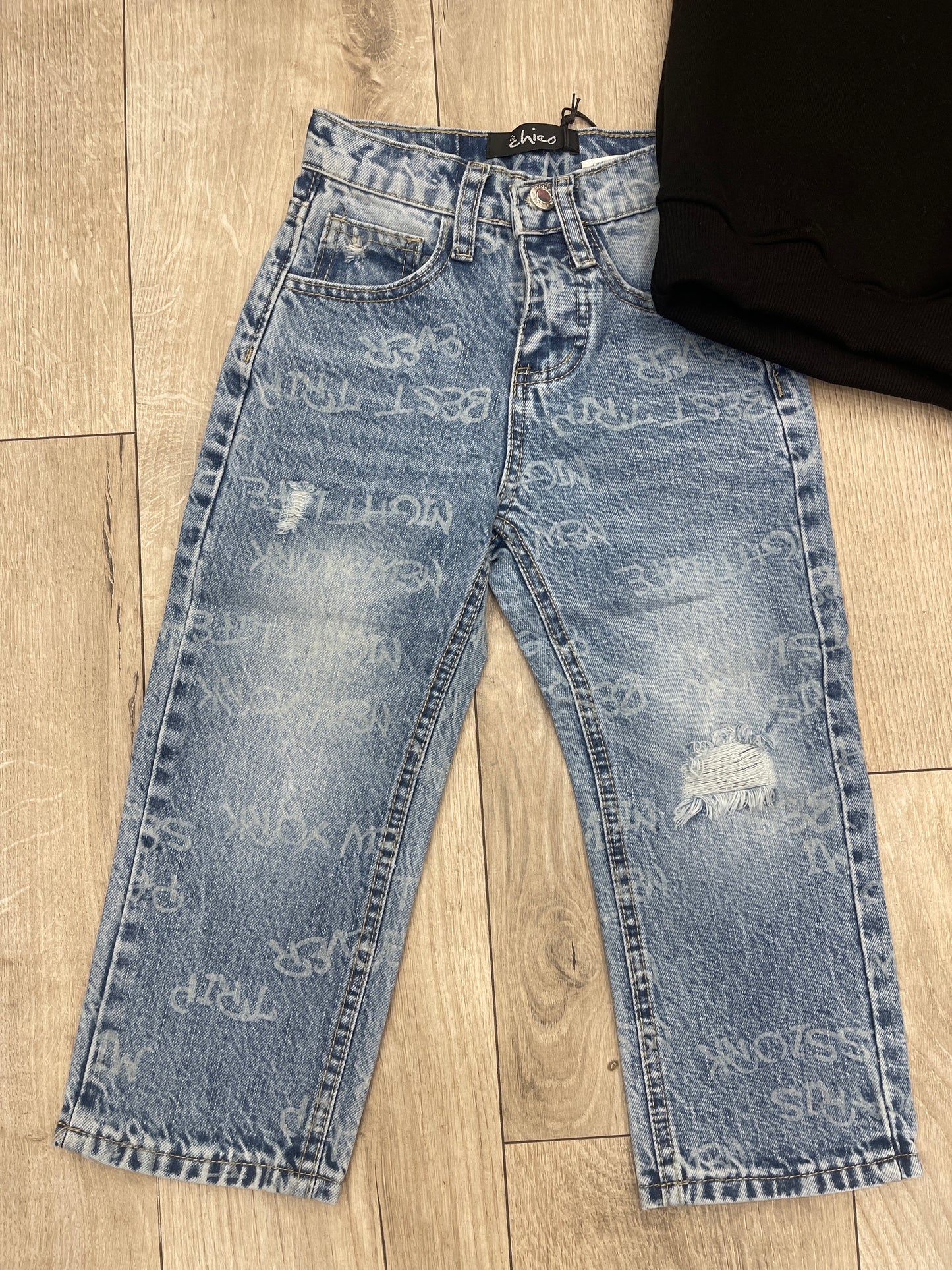 Jeans Scritte