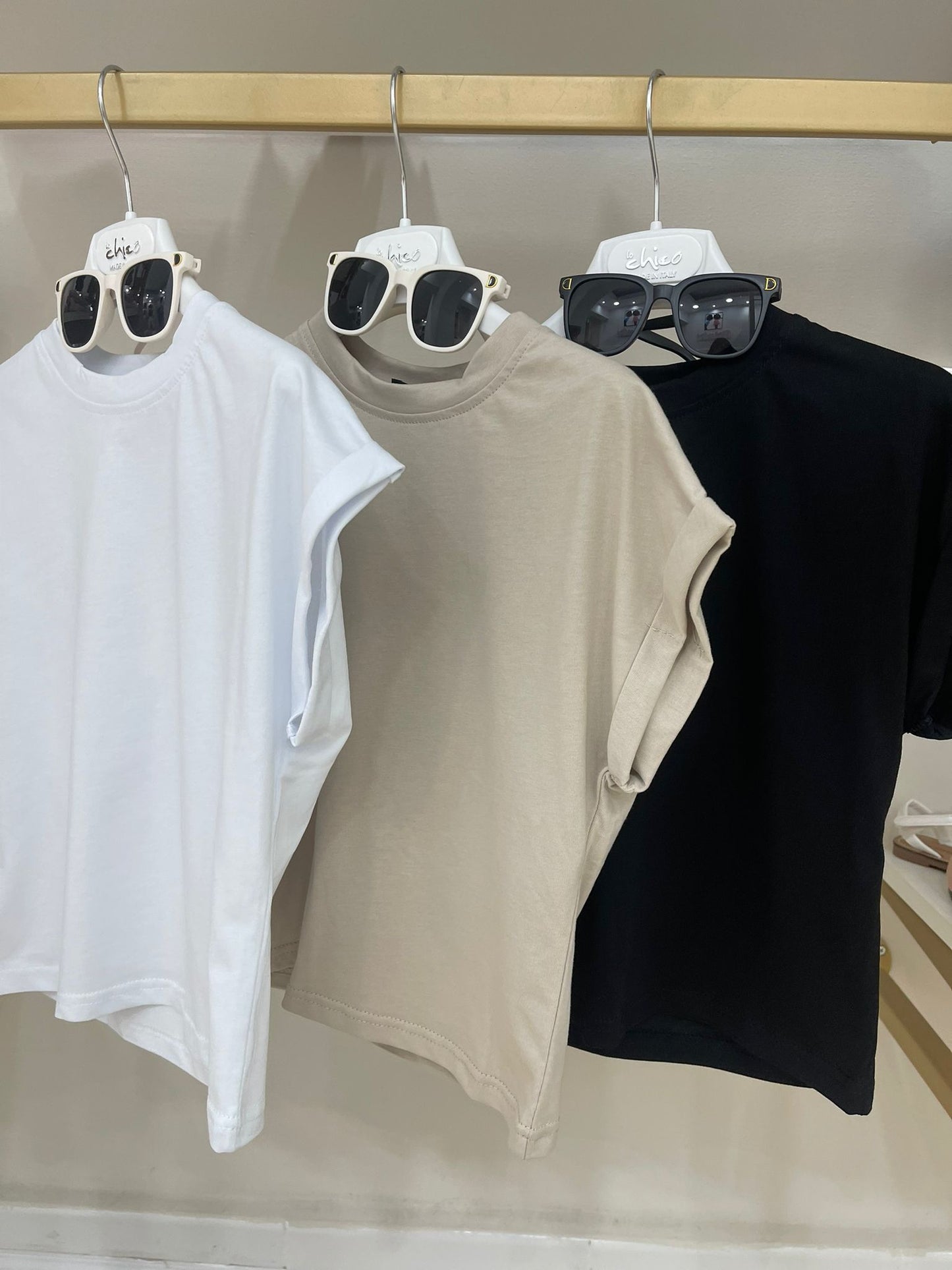 T-Shirt + occhiali