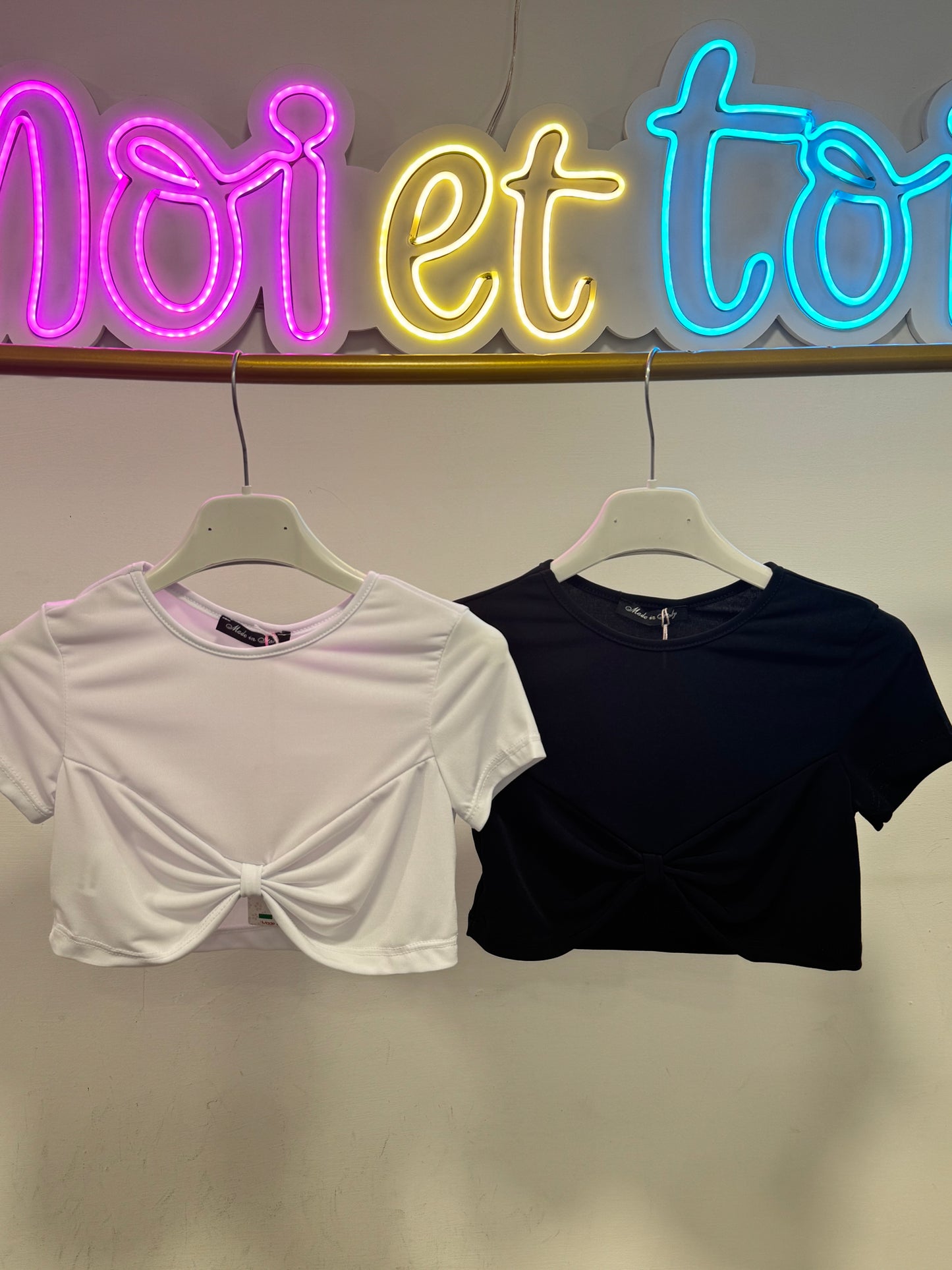 Crop fiocco