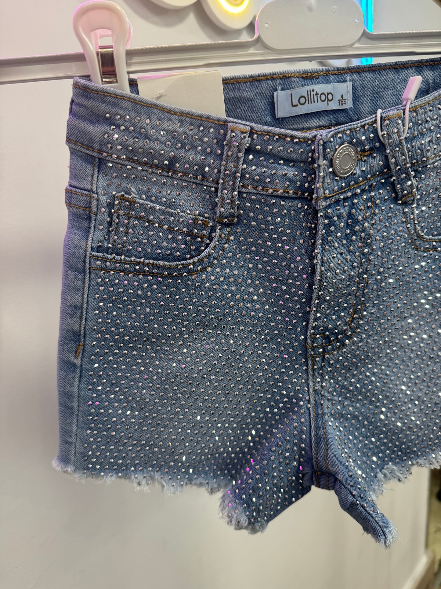 Shorts shine 2