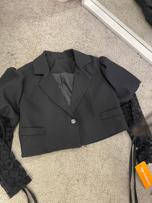 Giacca crop manica in pizzo